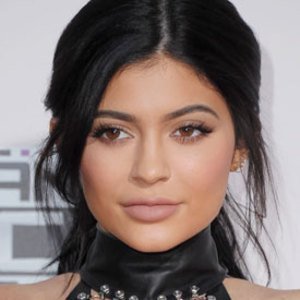 Shop Kylie Jenner's Style | Get The Celebrity Style