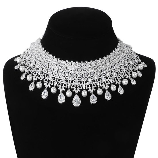 Apeksha Choker Set 