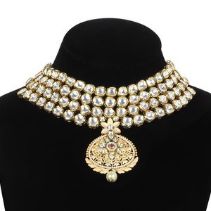 Akshara Choker Set